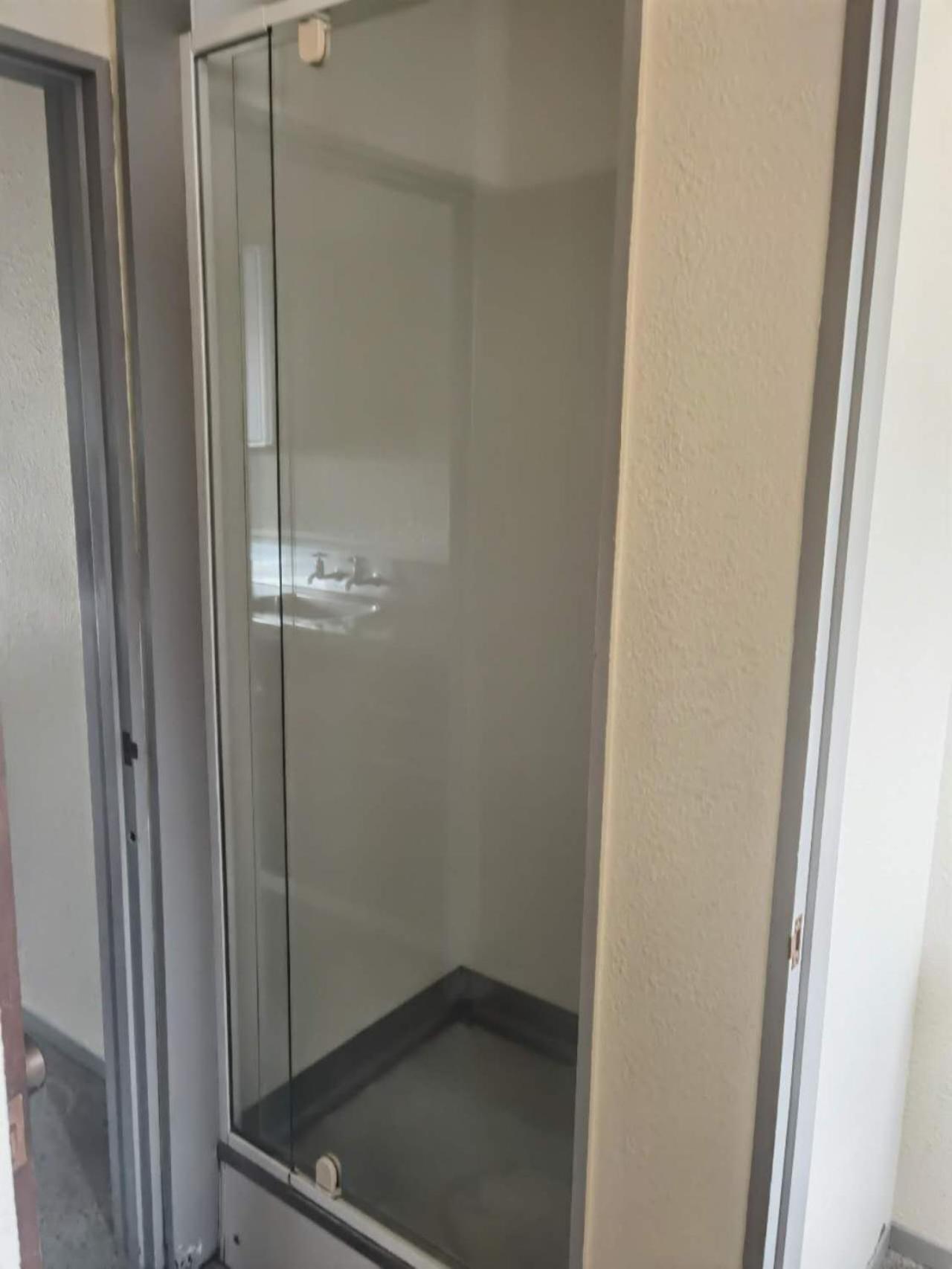 科尔特斯汽车旅馆 卡塔尼 外观 照片